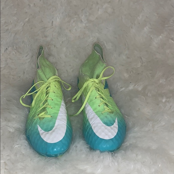 Nike Shoes - Nike hypervenom cleats Nike Shoes - Nike hypervenom cleats